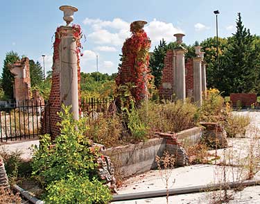 colonnade area of the Ruins